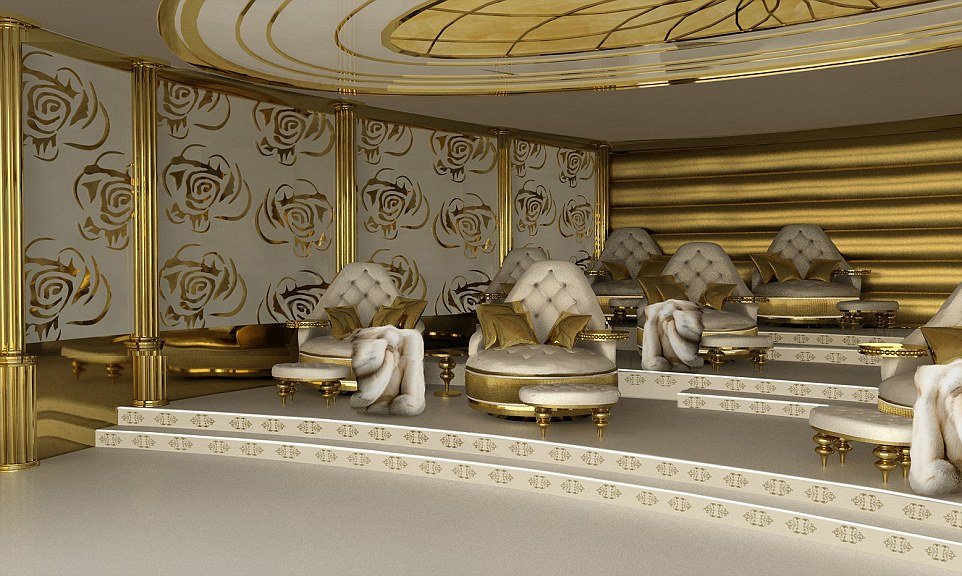 La Belle van arany mozaikokkal, gyöngyház kivitelben, Swarovski kristály csillárok, drágakövek, ónix a dekadens tengerész